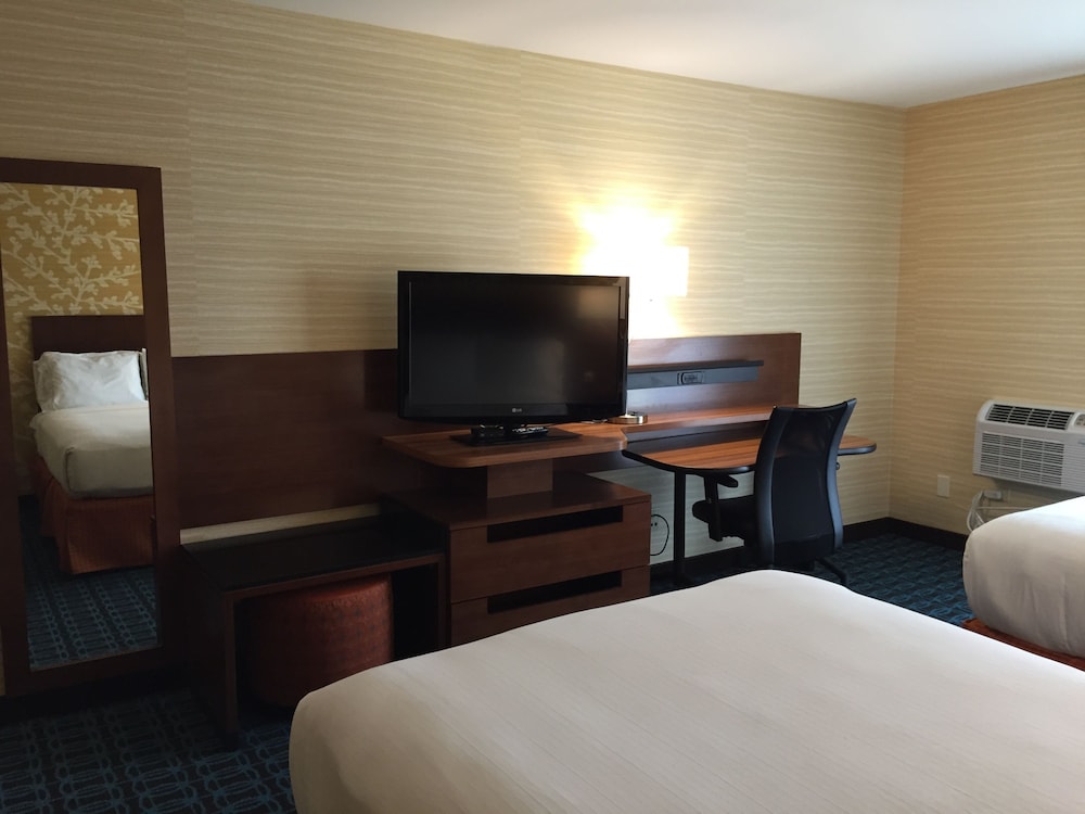 Fairfield Inn & Suites Los Angeles Rosemead - photo 9