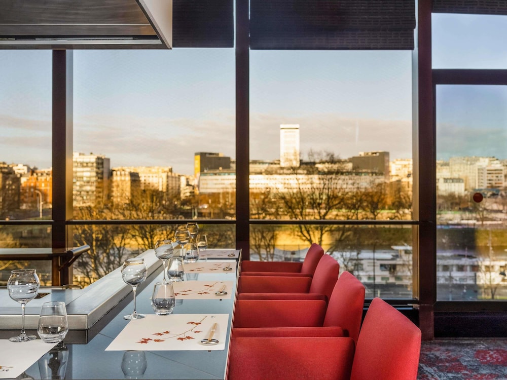 מזון ומשקאות