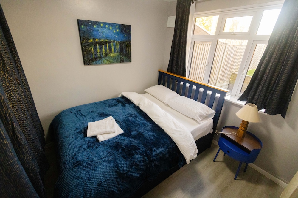 Winchester Retreat With 4 Bedrooms in Winchester, United Kingdom