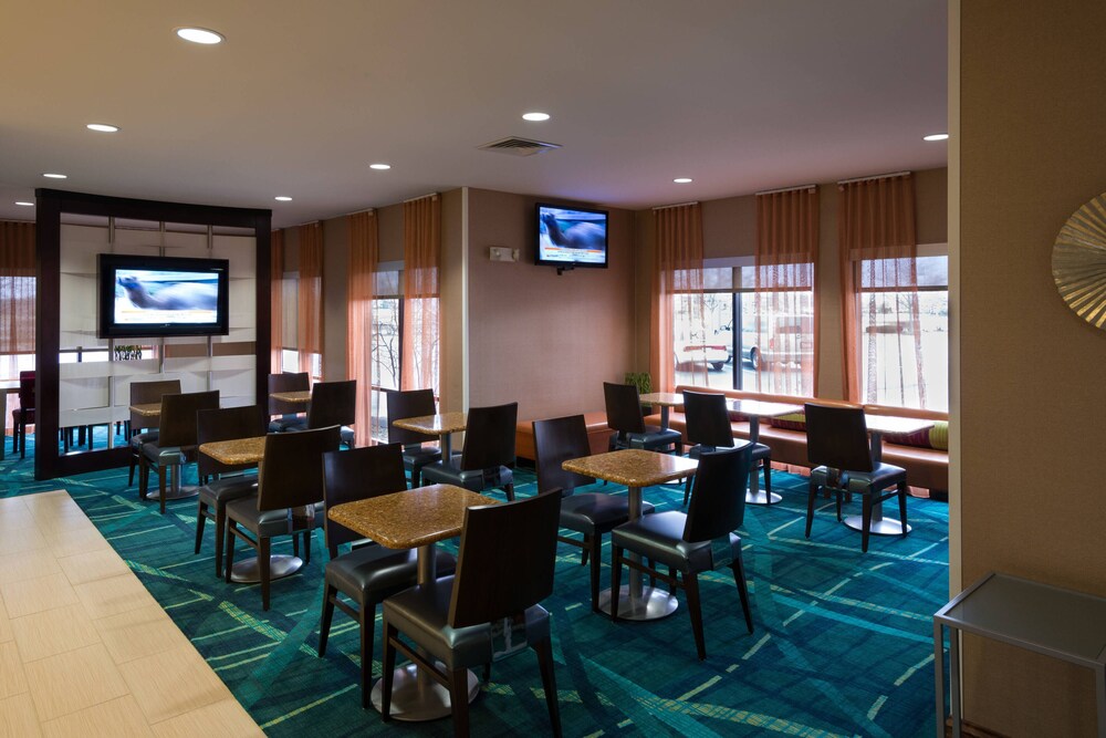 Springhill Suites By Marriott Bolingbrook - photo 9