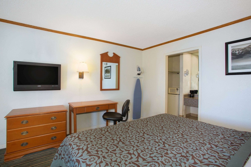 Economy Hotel Wichita Florence St - photo 24