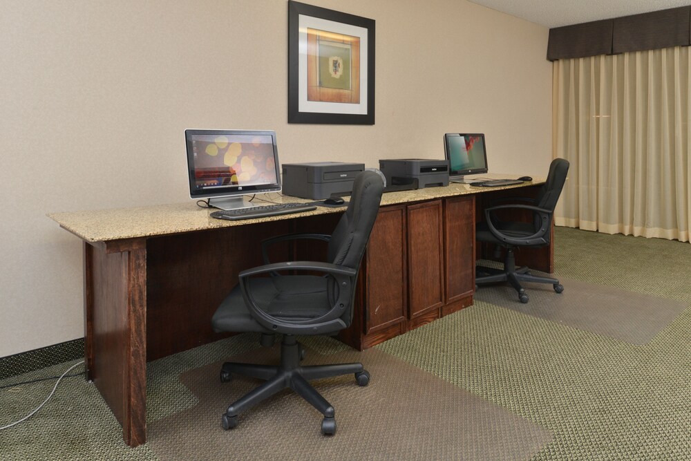 Holiday Inn Great Falls Convention Center by IHG - photo 51