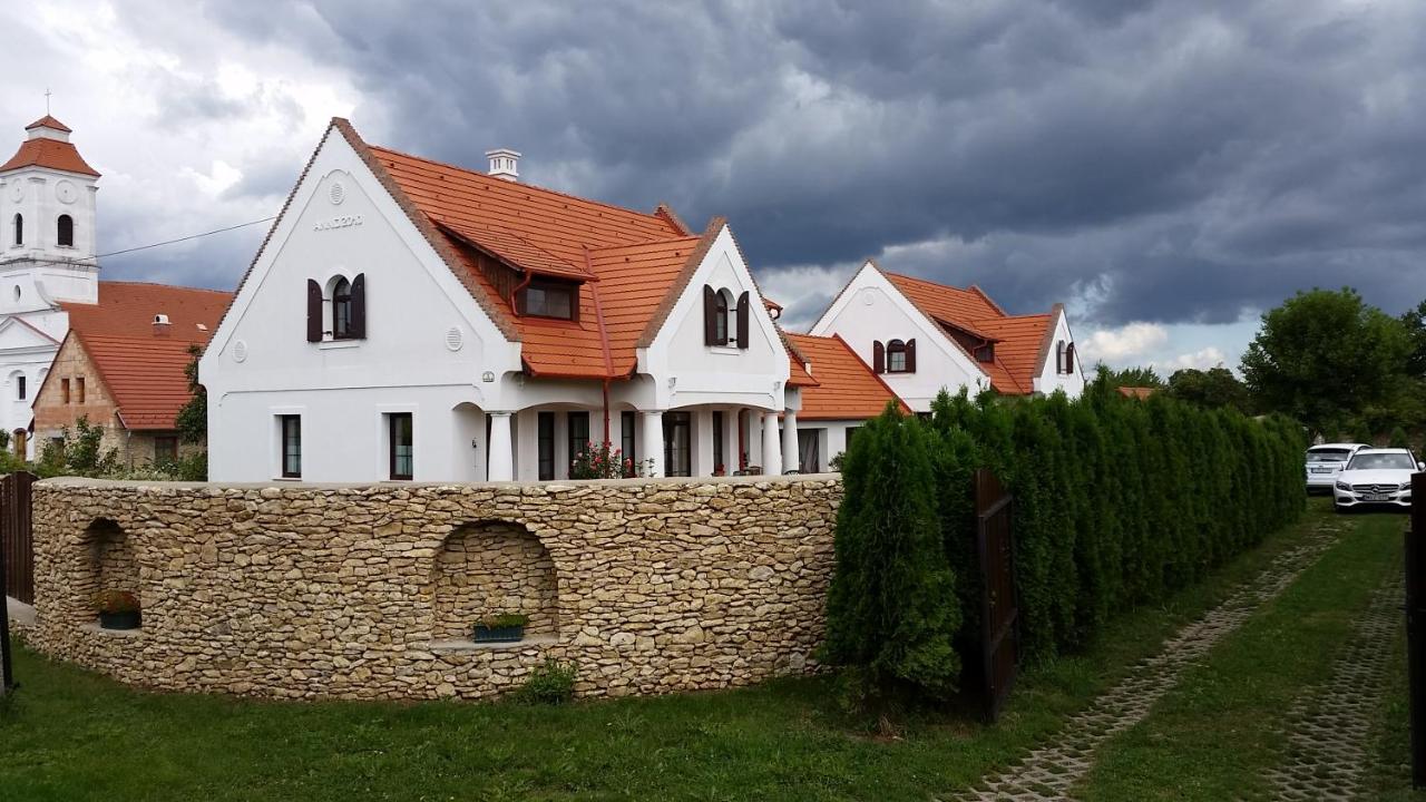 Hetkanyar Vendeghaz — Balatonfured — photo 3