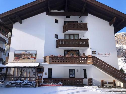 Appartamento dles Dolomites — 4-Star Luxury Hotel in Corvara In Badia, Italy