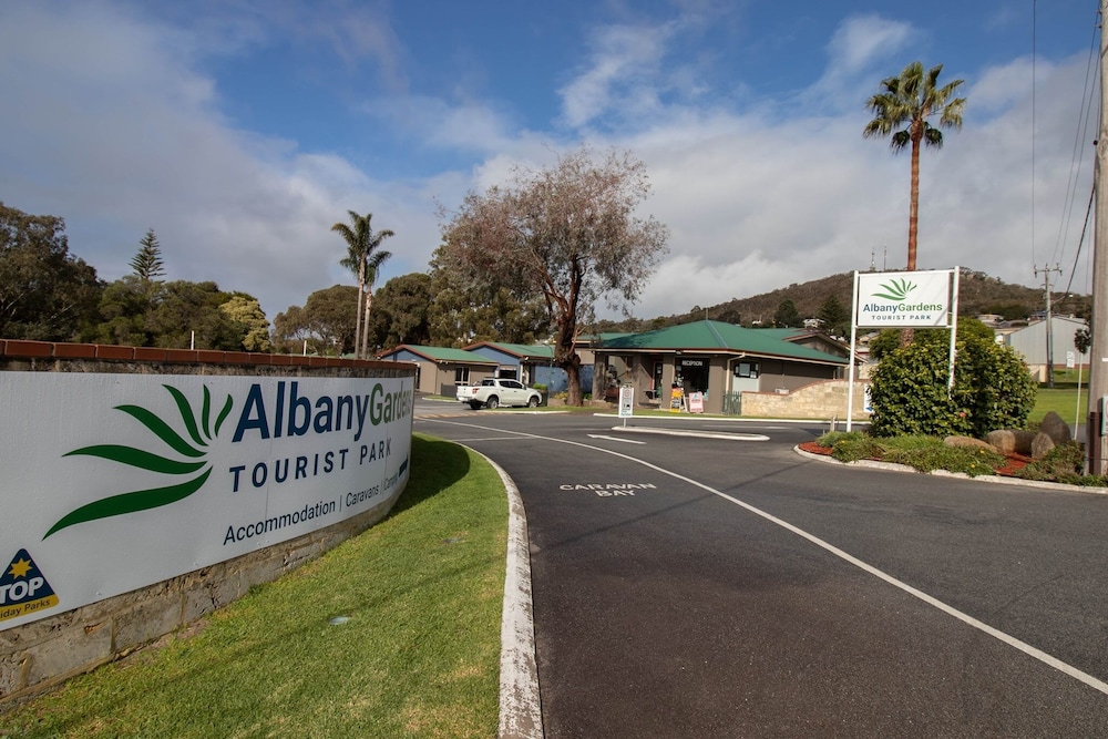 Tasman Holiday Parks Albany — hotel near Albany Airport