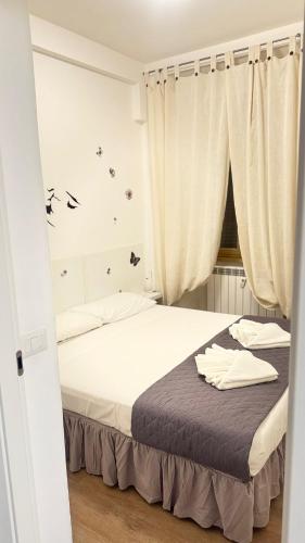 Casa Roma — 4-Star Luxury Hotel in Rome, Italy