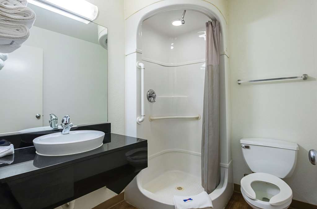 Motel 6 Rochester MN - photo 29