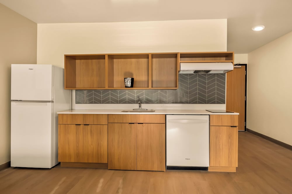 LivAway Suites Tri Cities Richland - photo 16