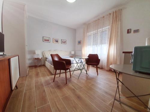 Angela's Apartment — 4-Star Luxury Hotel in Milan, Italy