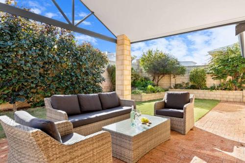 Avalon Beach Escape Family Favourite With Wifi — Mandurah