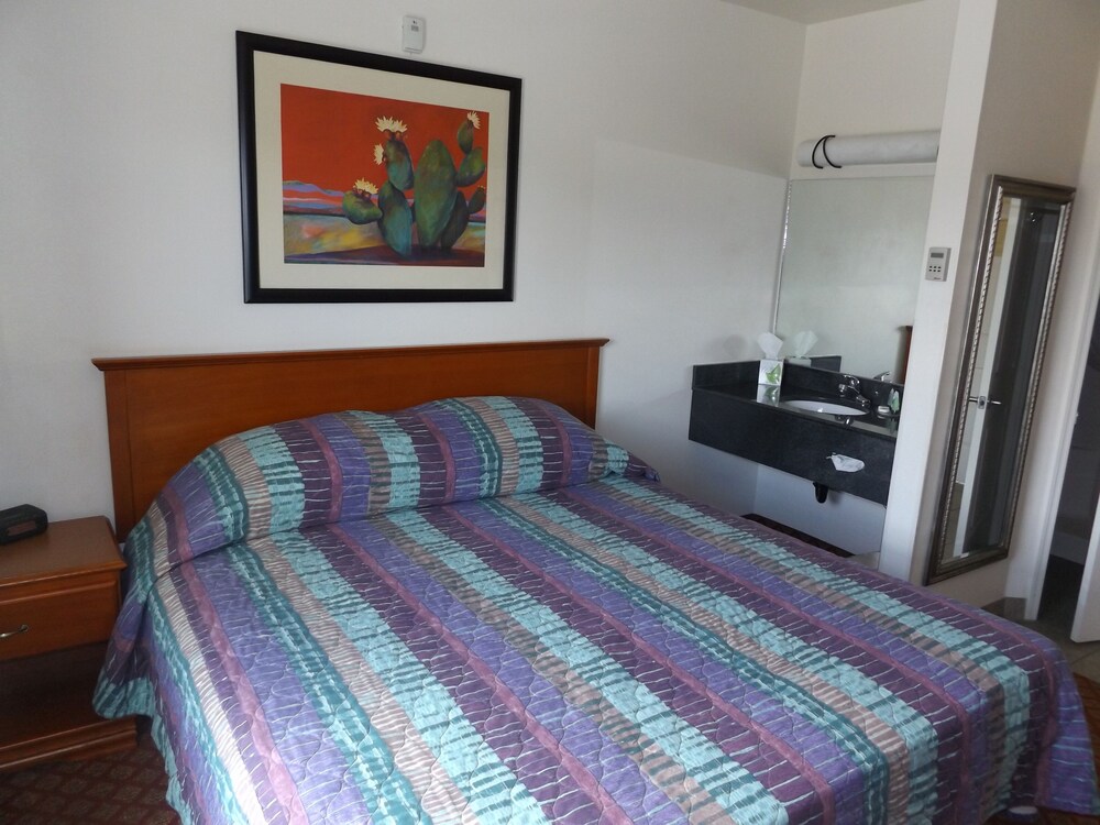 Sierra Vista Extended Stay - photo 8