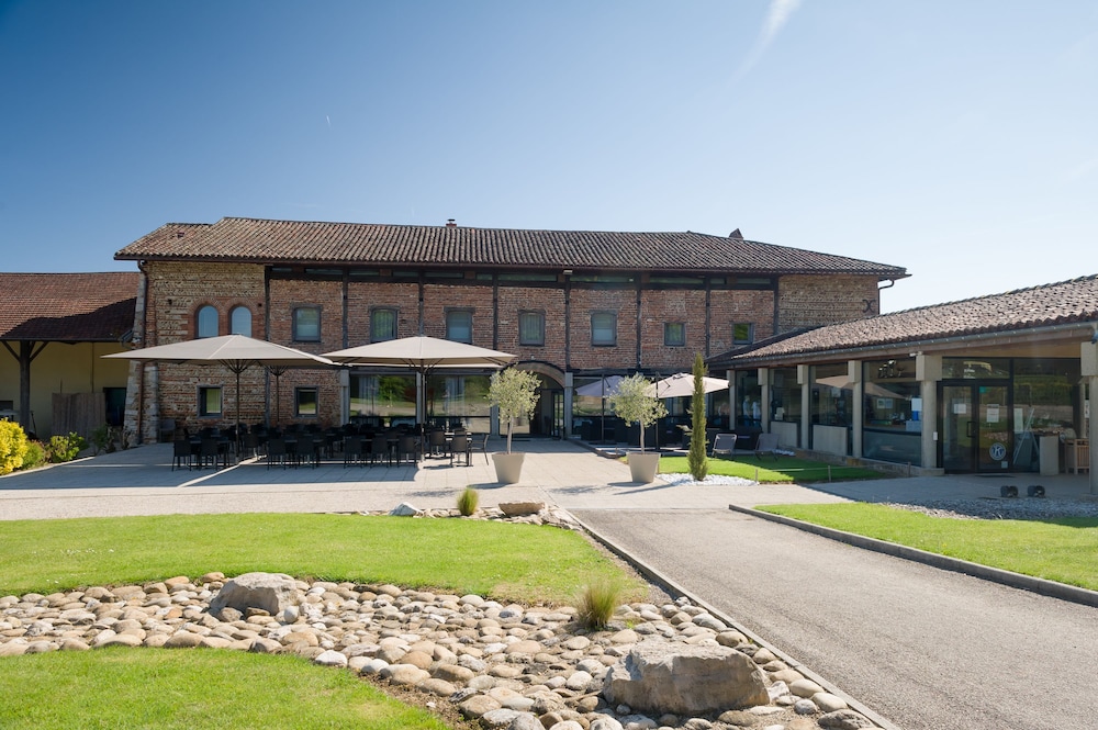 Hôtel Restaurant La Sorelle Chalamont