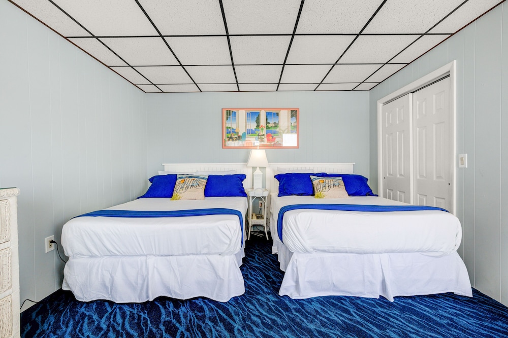 Surf City Hotel - photo 22
