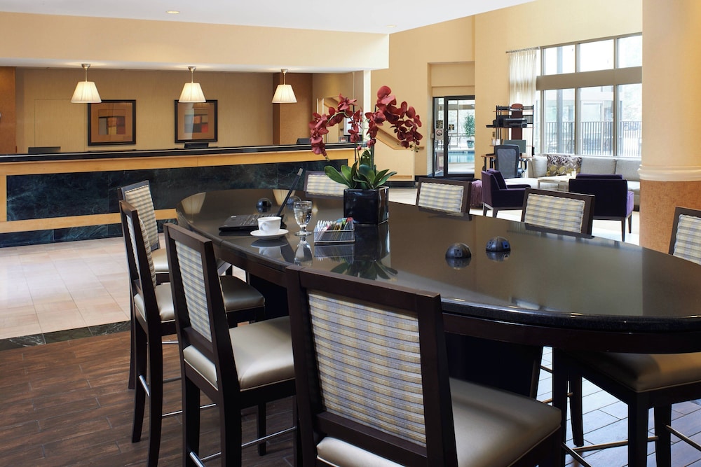 Detroit Marriott Livonia - photo 5