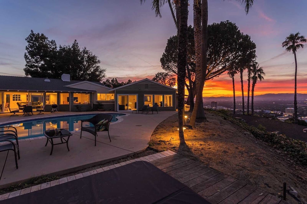 Oak Hills by Avantstay Panoramic View Pool Spa - photo 43