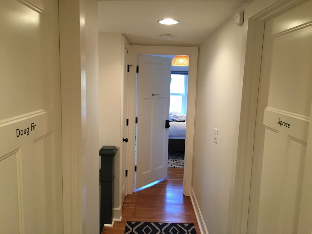 The Alberta Petite Hotel - photo 34