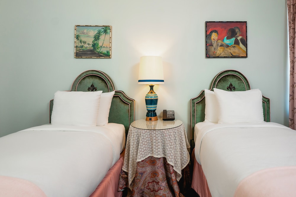 The Pontchartrain Hotel - photo 32