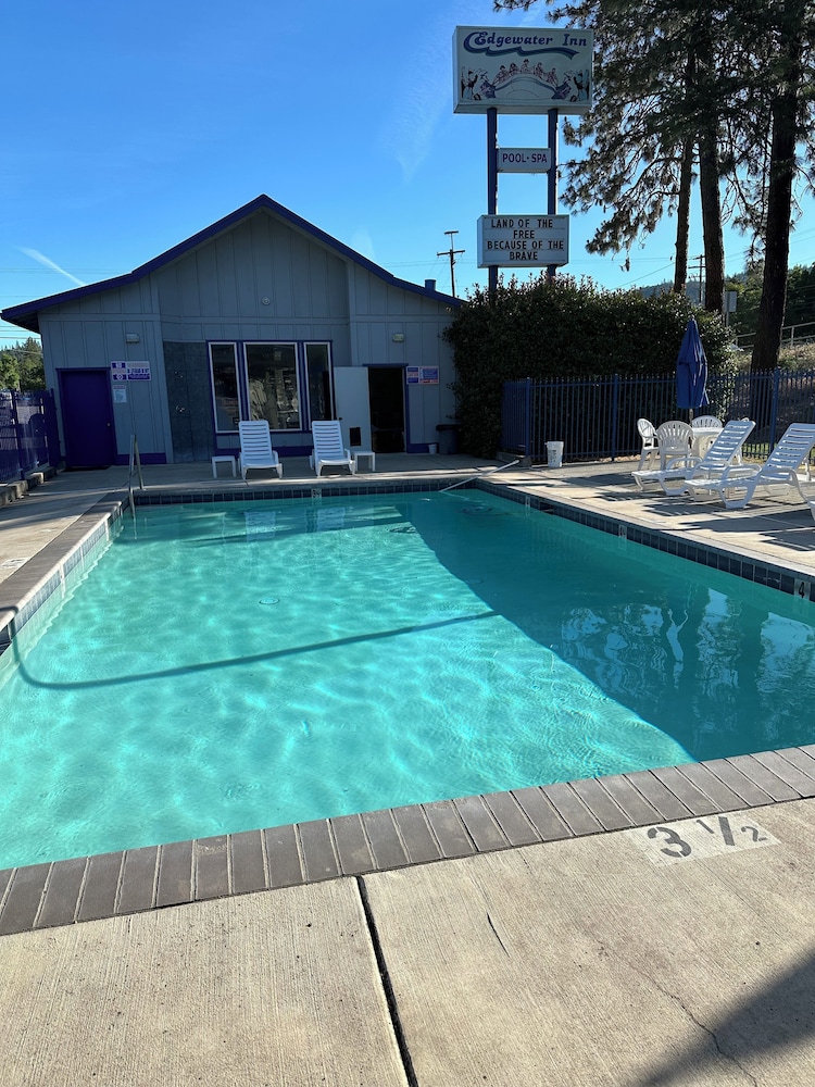 Edgewater Inn Shady Cove - photo 28