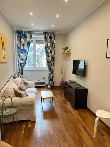 Botticelli 2 Guesthouse — 4-Star Luxury Hotel in Rome, Italy