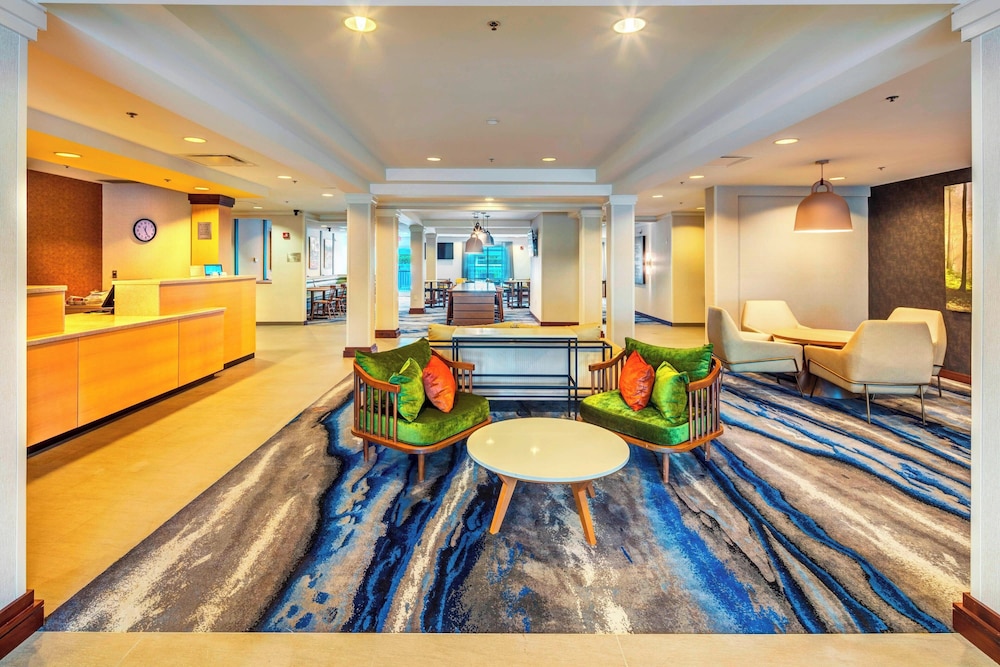 Fairfield Inn & Suites by Marriott Sarasota Lakewood Ranch - photo 3