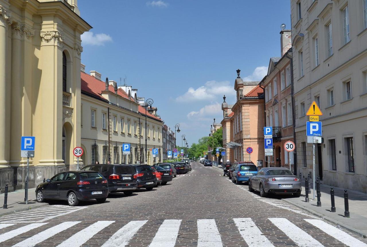 Evva & Peppe Old Town Flat — 4-Star Luxury Hotel in Warsaw, Poland