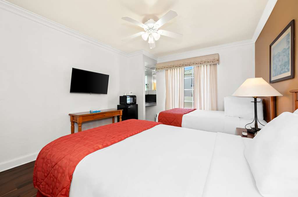 Americas Best Value Inn Historic Clewiston Inn - photo 21