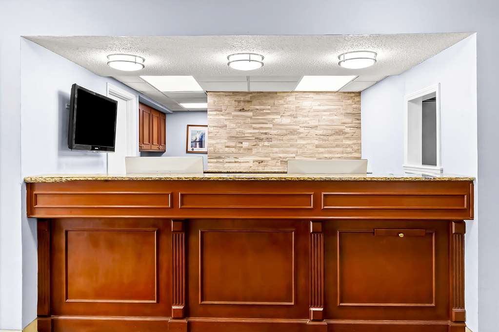 SureStay Studio by Best Western Pensacola - photo 5