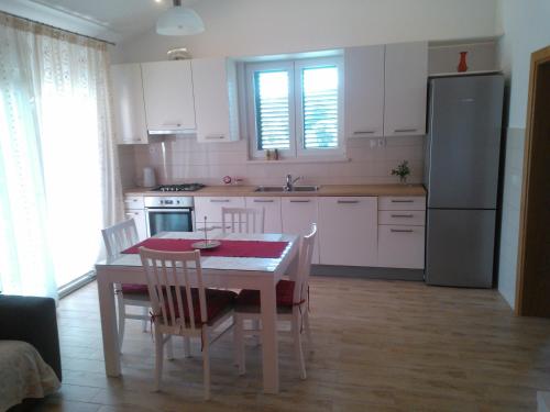Tone & Marta Apartments — 4-Star Luxury Hotel in Rogoznica, Croatia