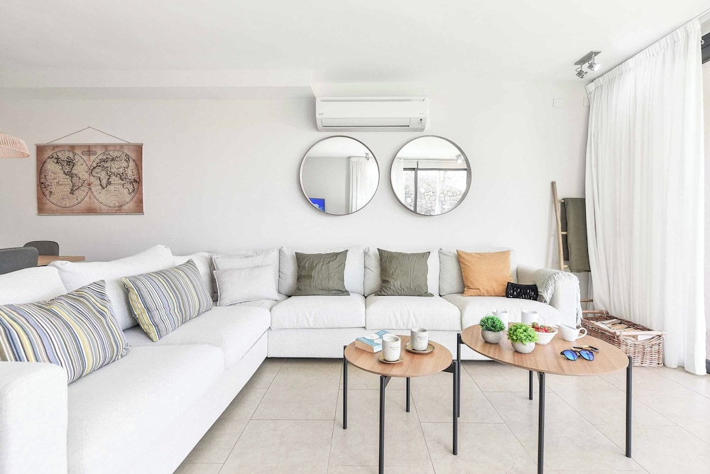 Las Terrazas 6 INH 24305 — 4-Star Luxury Hotel in Maspalomas, Spain