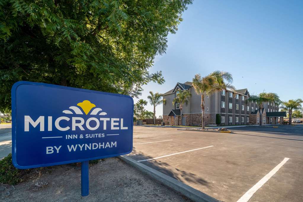 Microtel Inn & Suites by Wyndham Tracy - photo 3