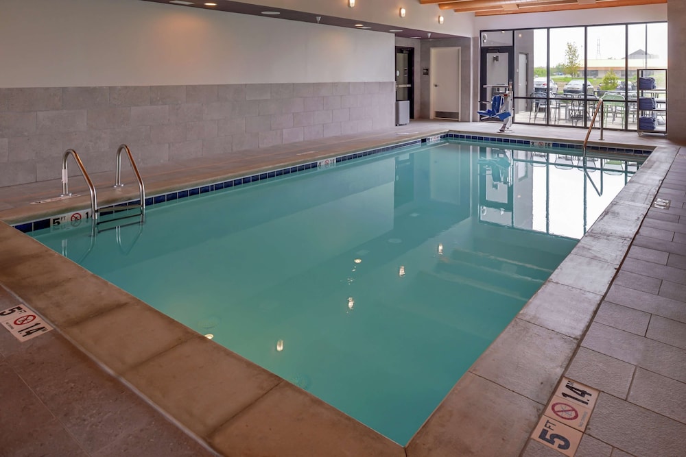 Home2 Suites by Hilton Merrillville - photo 36