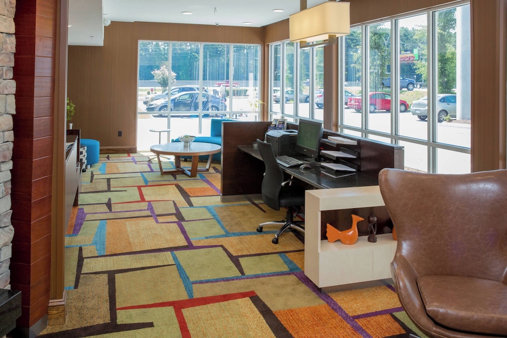 Fairfield Inn & Suites by Marriott Lumberton - photo 11