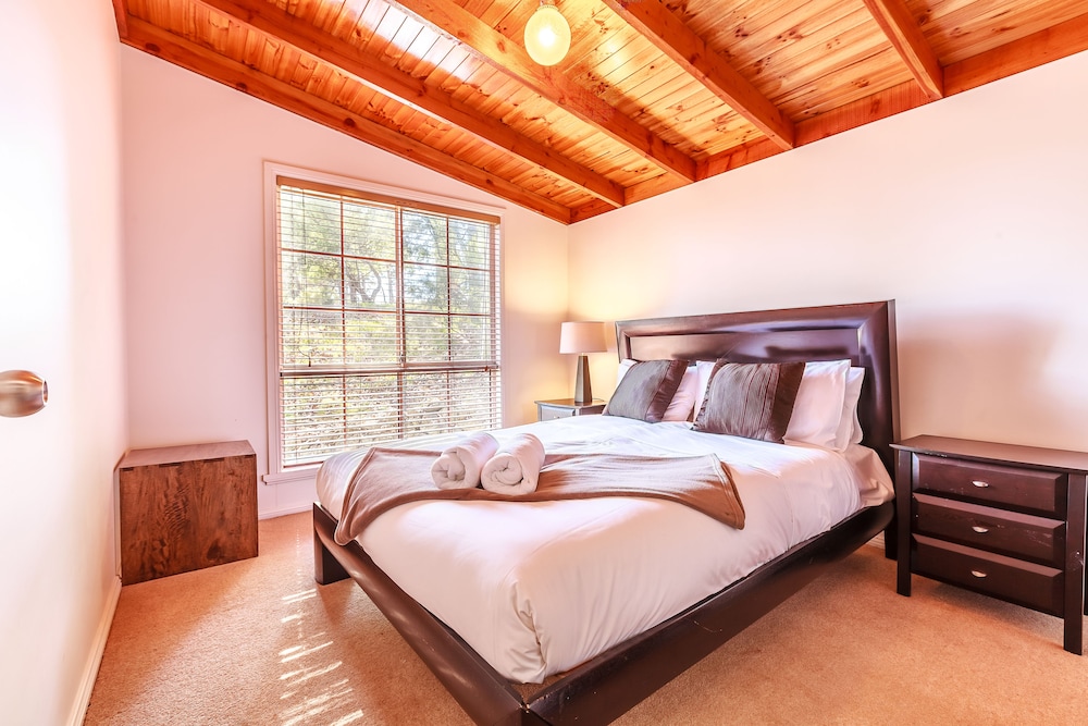 The Cottages at Hepburn Springs pet-friendly hotel Daylesford