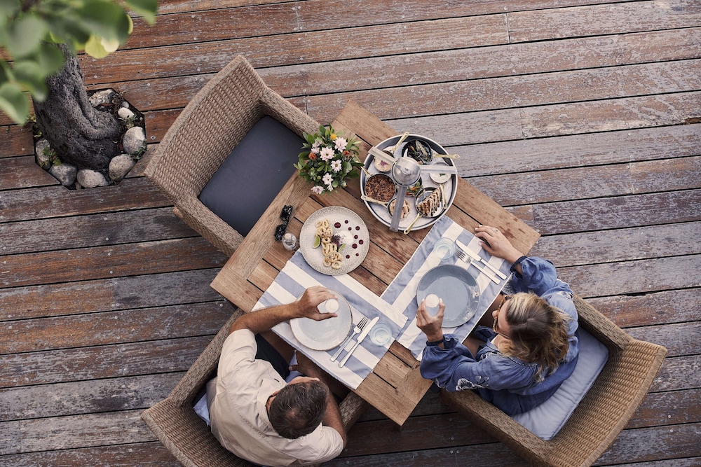 מזון ומשקאות