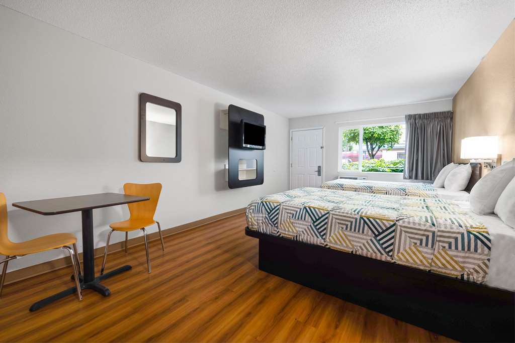 Motel6 Portland OR Downtown - photo 4