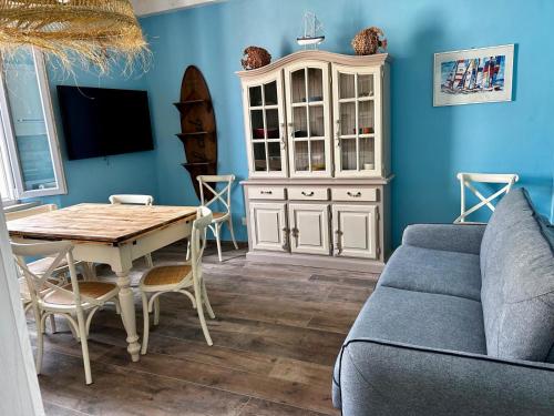 Appartamento Camillo Benso — 4-Star Luxury Hotel in Follonica, Italy
