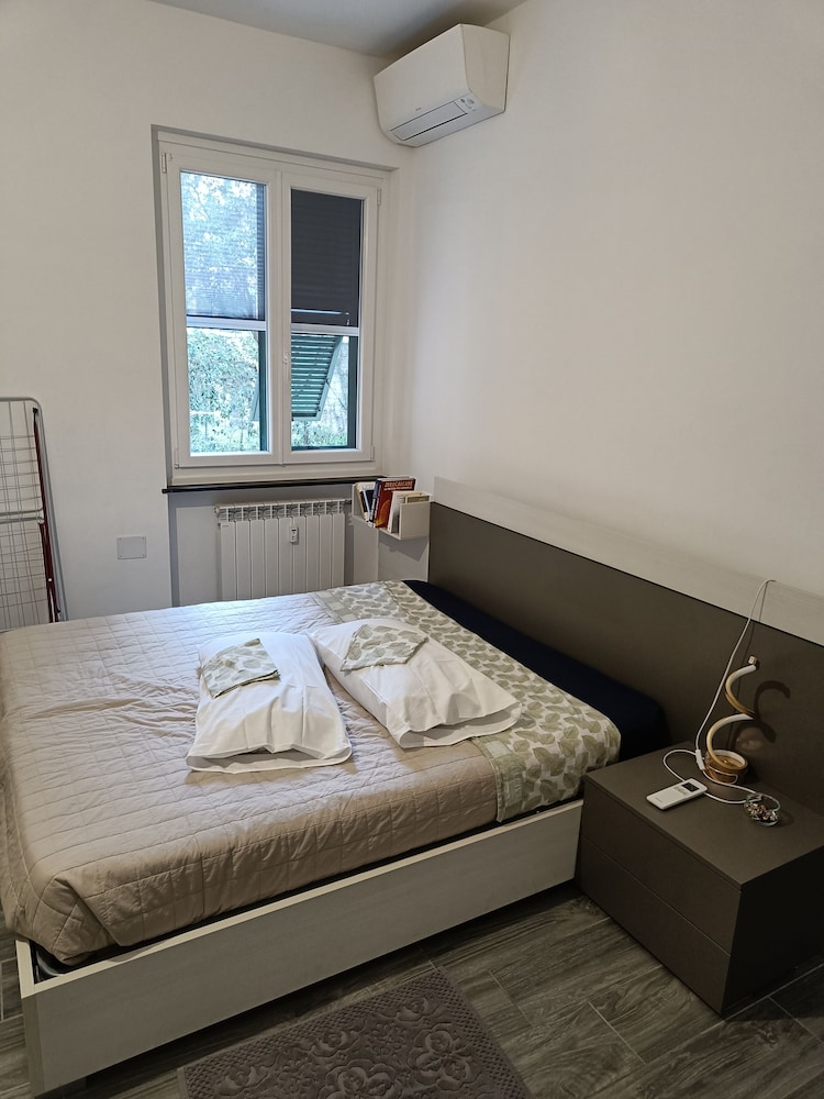Wake'nBake Affittacamere - last minute hotel in Genoa