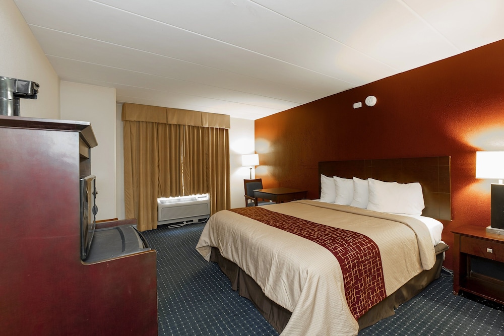 Red Roof Inn Annapolis - photo 14