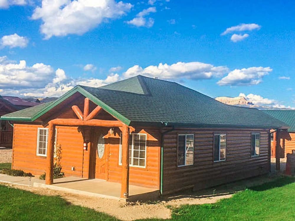 Bryce Country Cabins - photo 47