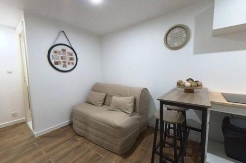 Charmant Studio Au Cœur du Centre Historique in Beziers, France