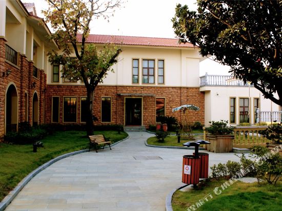 Cuiping Manor in Huai'an, People's Republic of China