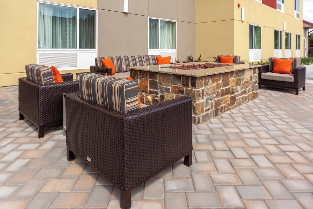TownePlace Suites by Marriott Front Royal - photo 26