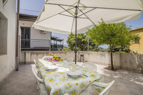 La Casuzza di Sara — hotel in Capri Leone