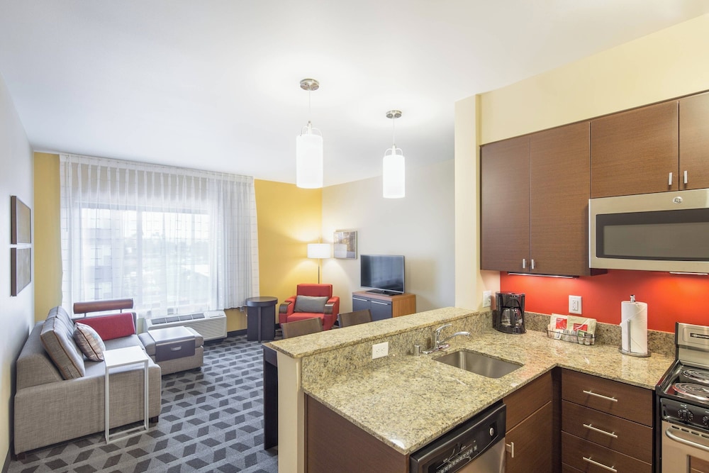 TownePlace Suites by Marriott Portland Vancouver - photo 9