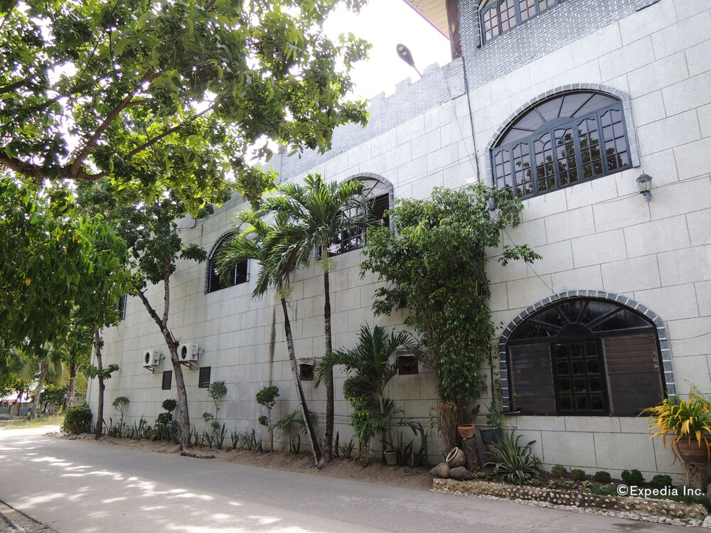 Noblesse Resort — hotel in Santander Poblacion