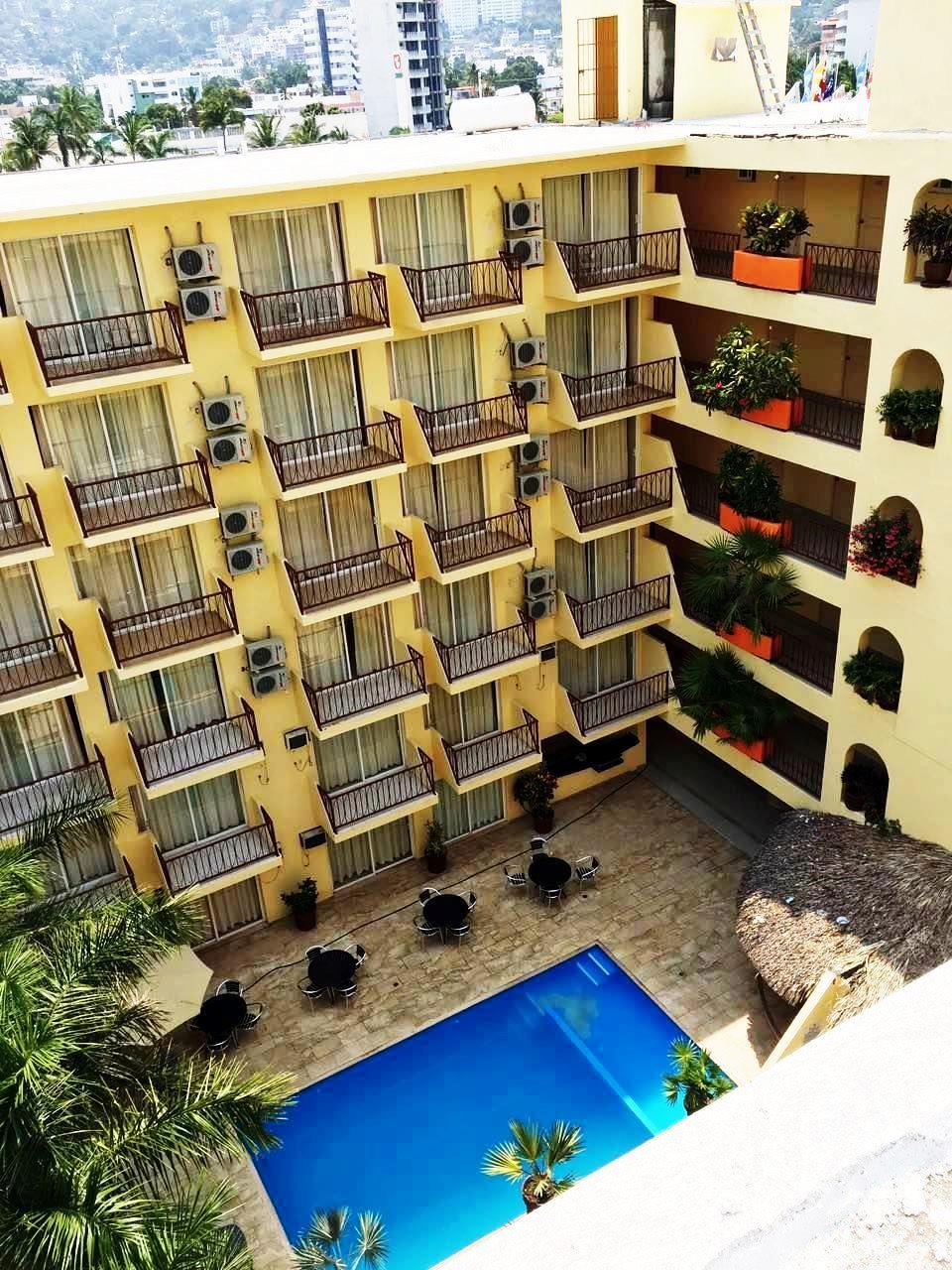 Brisareli — Acapulco De Juarez — photo 4