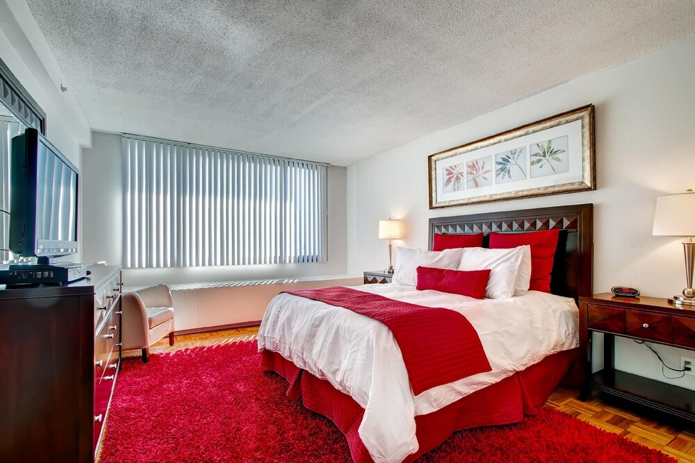 Global Luxury Suites at the Commonwealth - photo 22