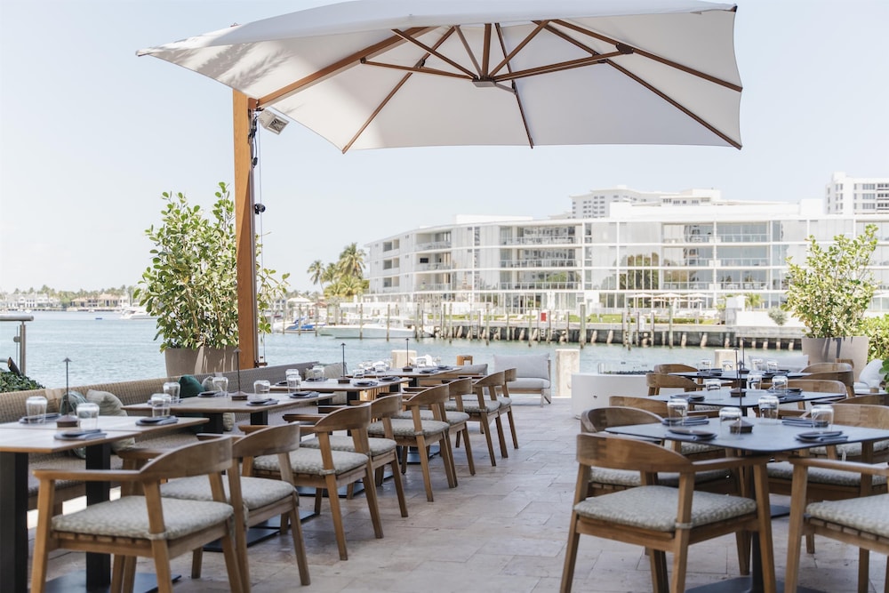 Waterstone Resort & Marina Boca Raton Curio Collection by Hilton - photo 47