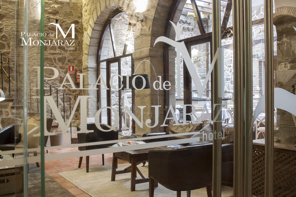 Hotel Palacio de Monjaraz - carbon neutral hotel in Avila