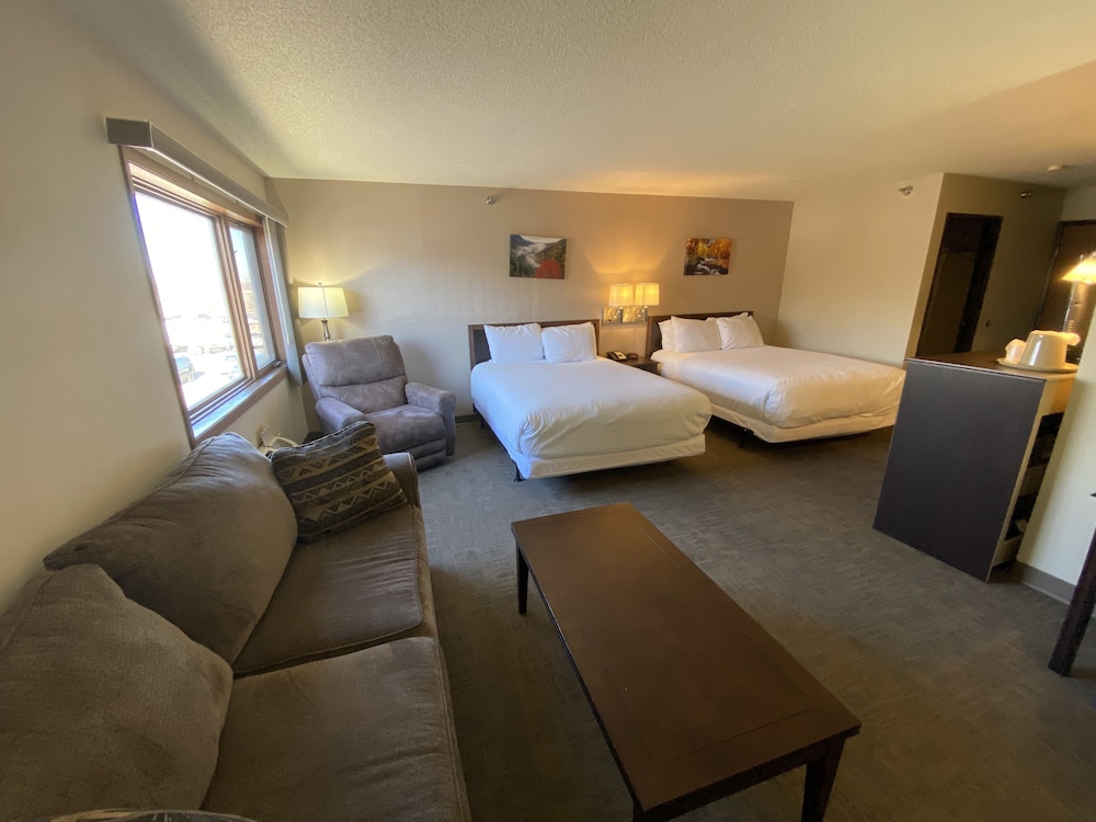 The Center Inn - photo 19